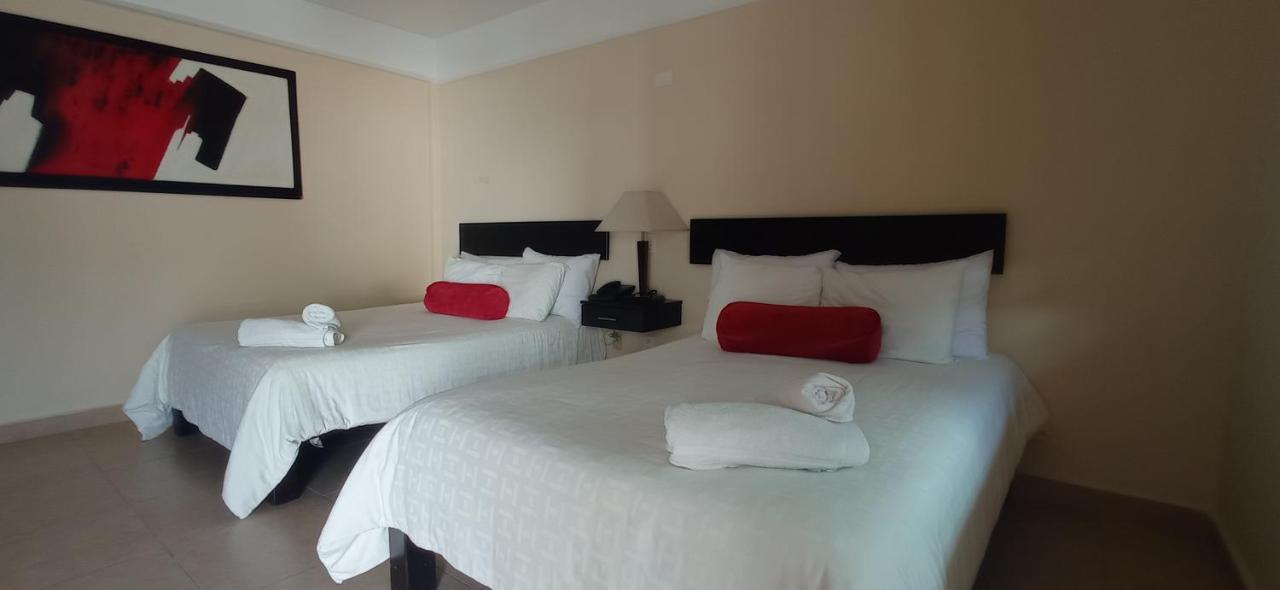 Hotel Puerto Кампече Экстерьер фото