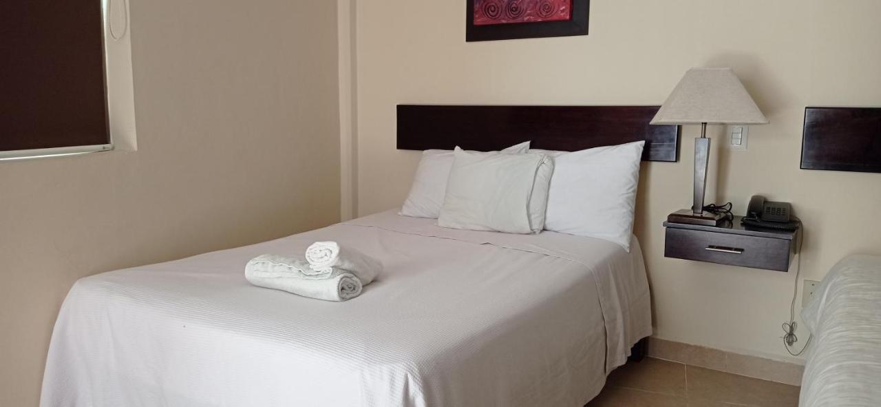 Hotel Puerto Кампече Экстерьер фото